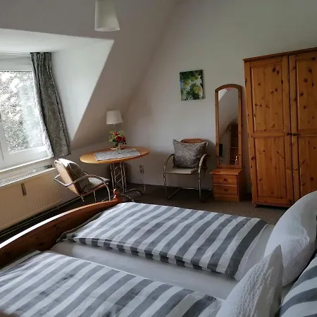 בית אירוח Am Elbradweg - Nichtraucher-gaestezimmer Weiland *